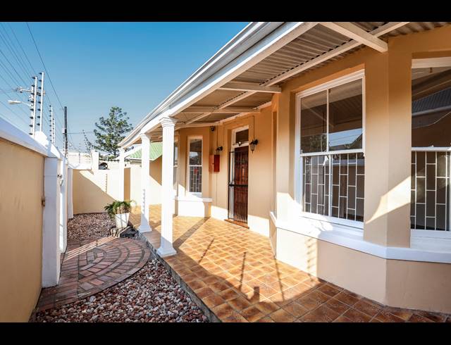 383M² GUESTHOUSE FOR SALE IN WINDERMERE
